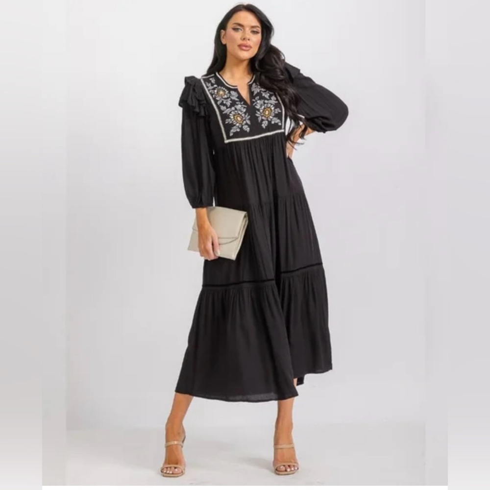 🛍️ NWT See and Be Seen Small Elegant Black Embroidered Boho Maxi Dress